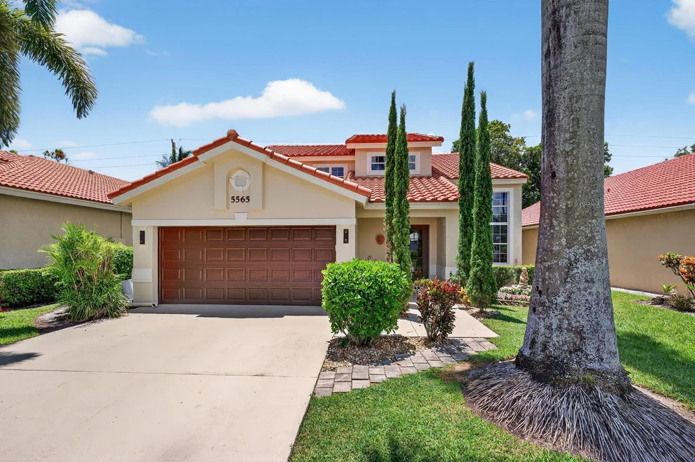 Unit for sale at 5565 American Circle, Delray Beach, FL 33484