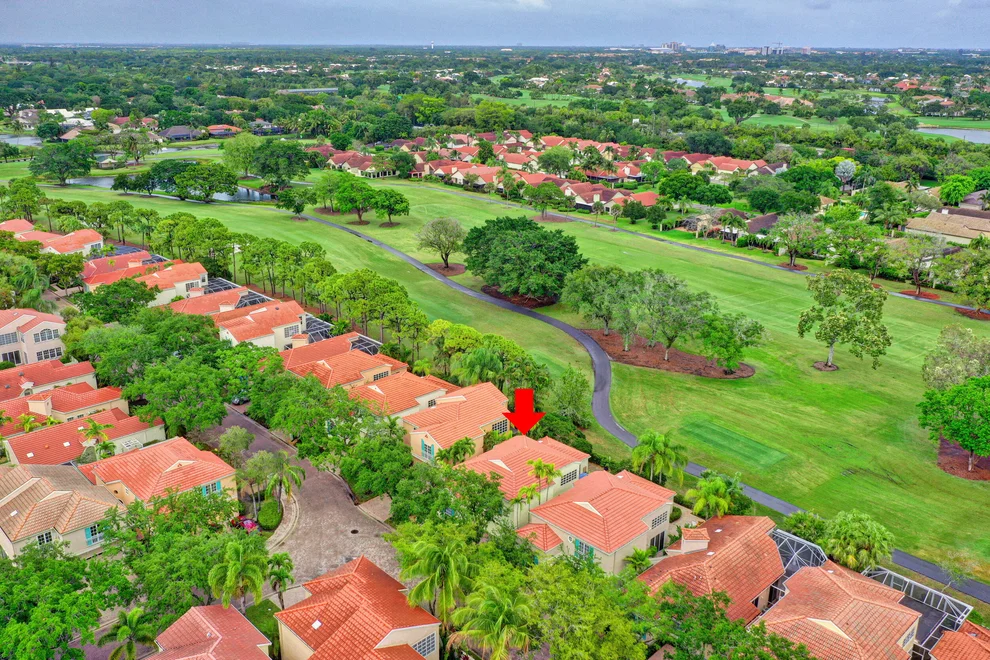 Unit for sale at 9 Via Verona, Palm Beach Gardens, FL 33418