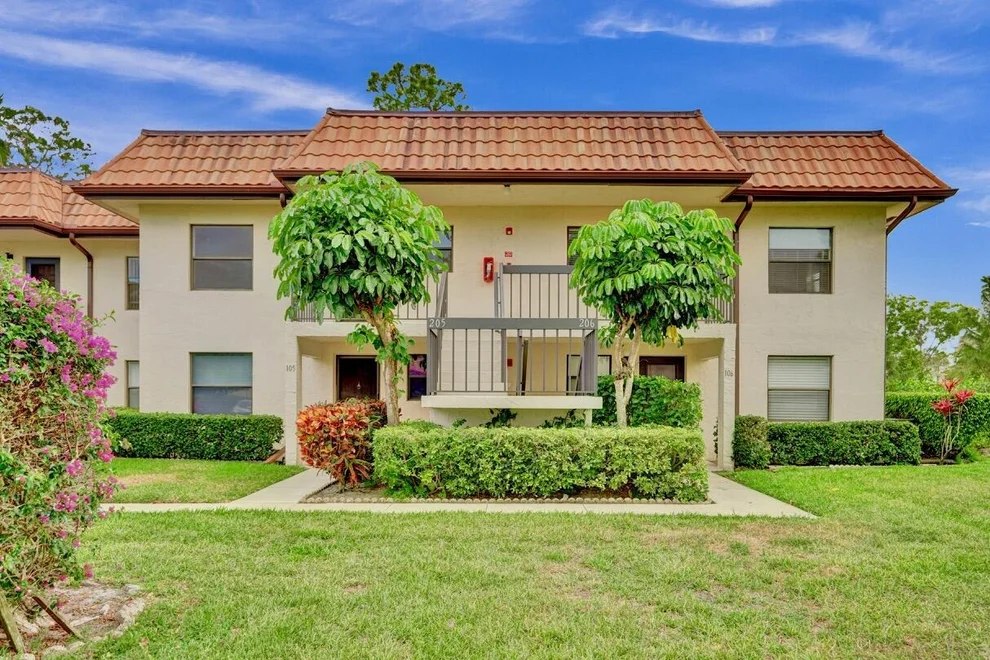 Unit for sale at 7281 Golf Colony Court, Lake Worth, FL 33467