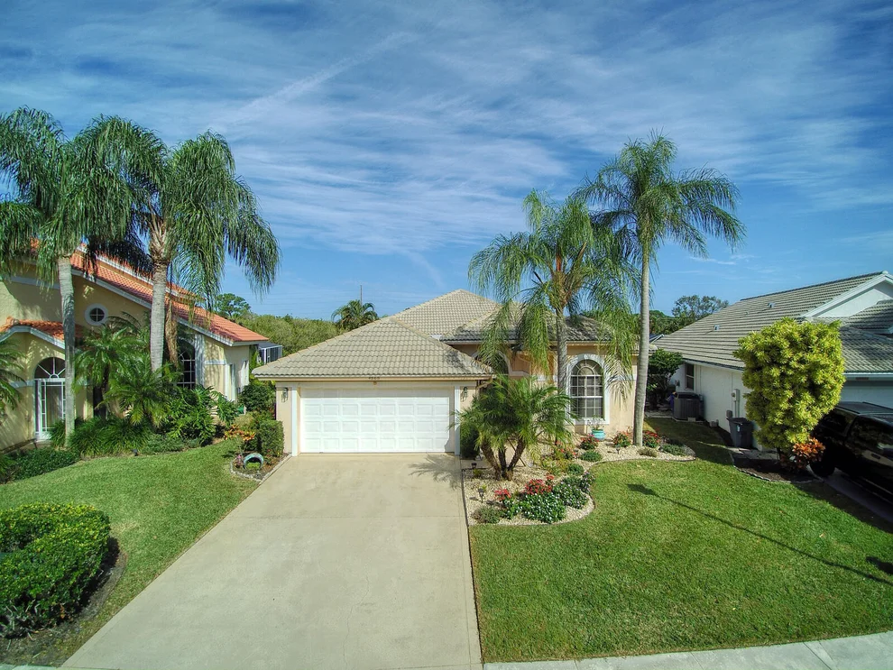 Unit for sale at 4868 SE Mariner Village Lane, Stuart, FL 34997