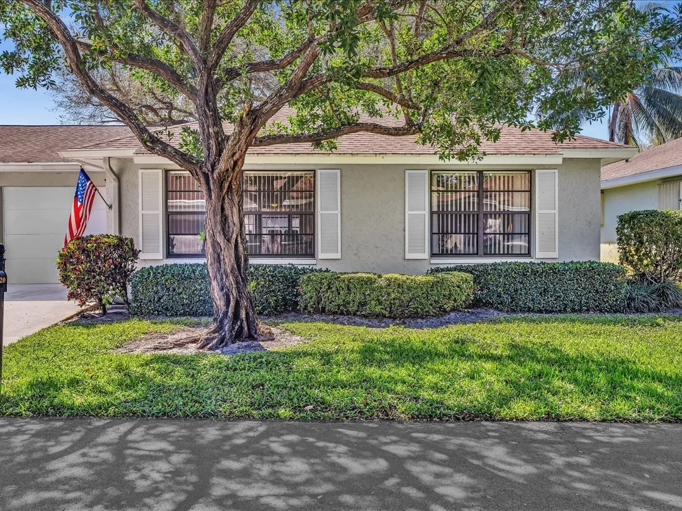 Unit for sale at 9820 Pecan Tree Drive, Boynton Beach, FL 33436