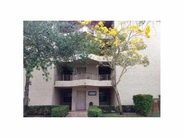 Unit for sale at 6751 Cypress Road, Plantation, FL 33317