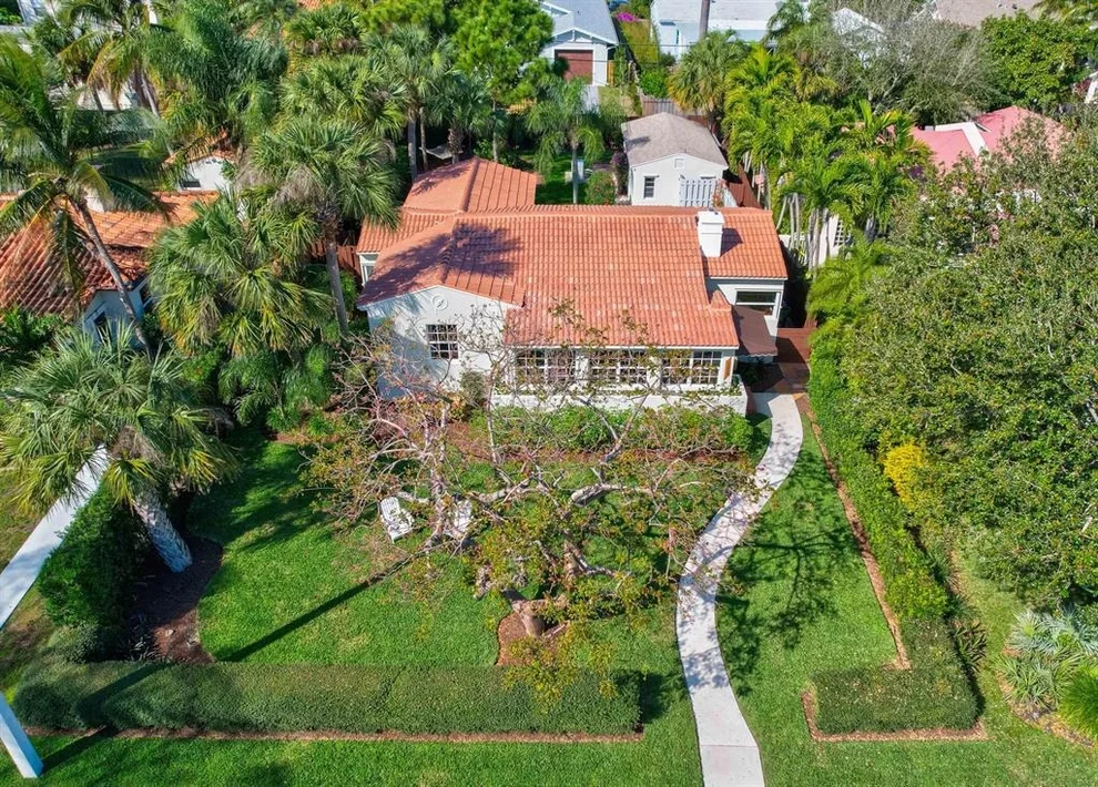 Unit for sale at 1219 N Lakeside Drive, Lake Worth Beach, FL 33460
