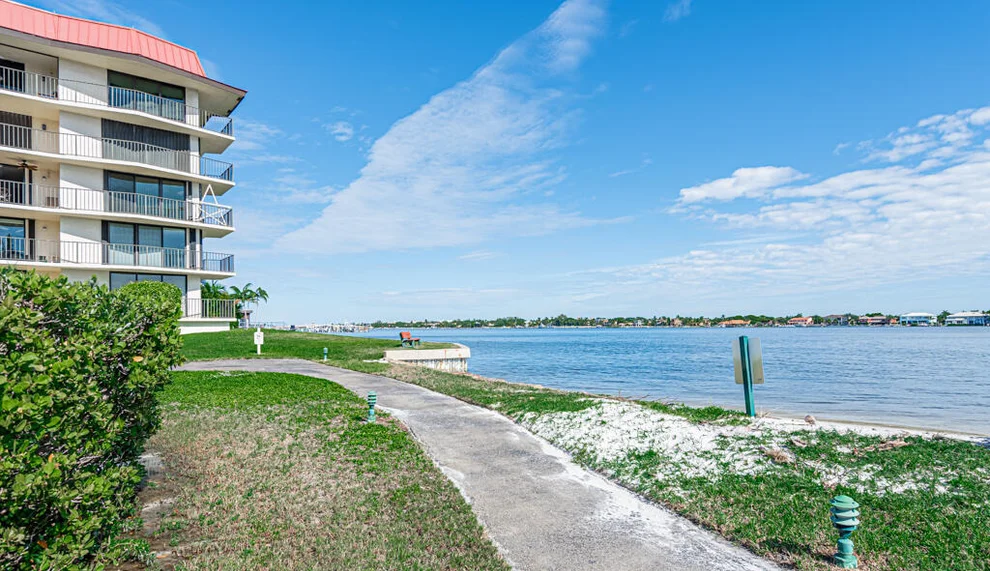 Unit for sale at 7020 Half Moon Circle, Hypoluxo, FL 33462