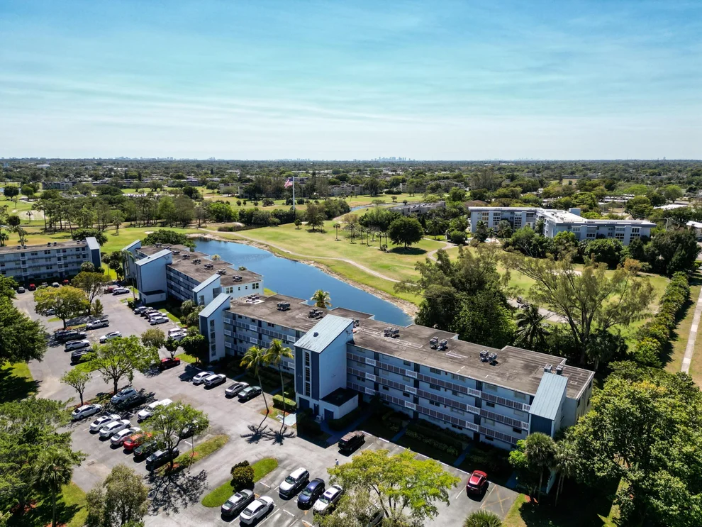 Unit for sale at 1470 NW 80th Avenue, Margate, FL 33063