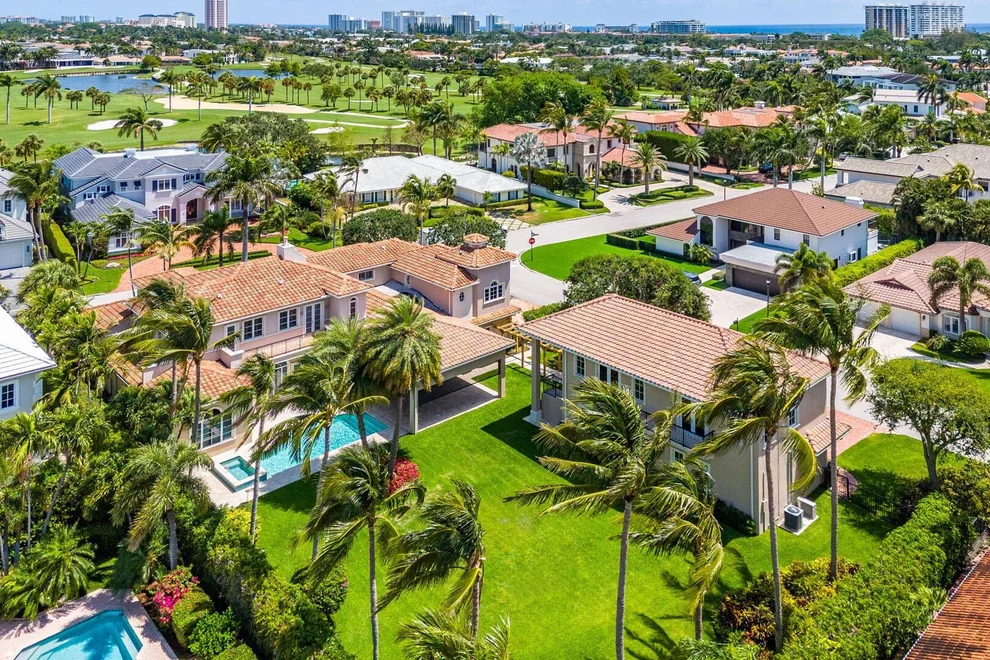 Unit for sale at 384 Royal Palm Way, Boca Raton, FL 33432
