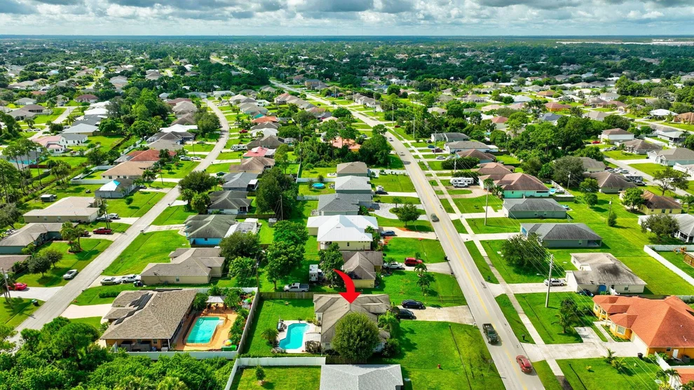 Unit for sale at 3561 SW Savona Boulevard, Port St Lucie, FL 34953