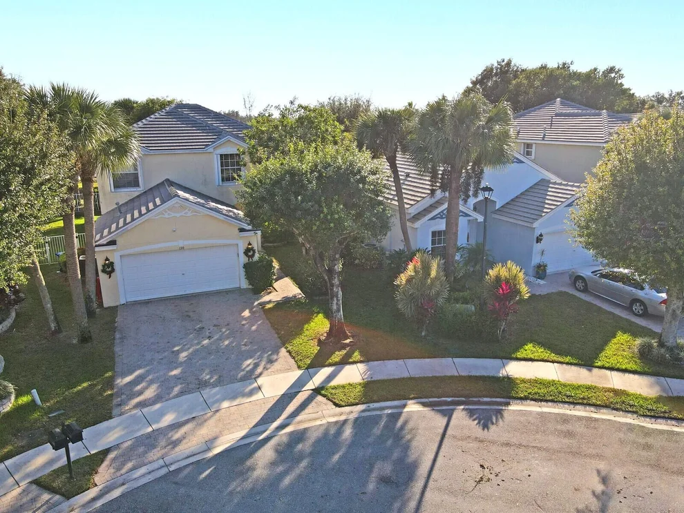 Unit for sale at 130 Canterbury Place, Royal Palm Beach, FL 33414
