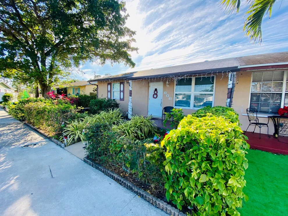 Unit for sale at 804 Ilene Rd W Road W, West Palm Beach, FL 33415