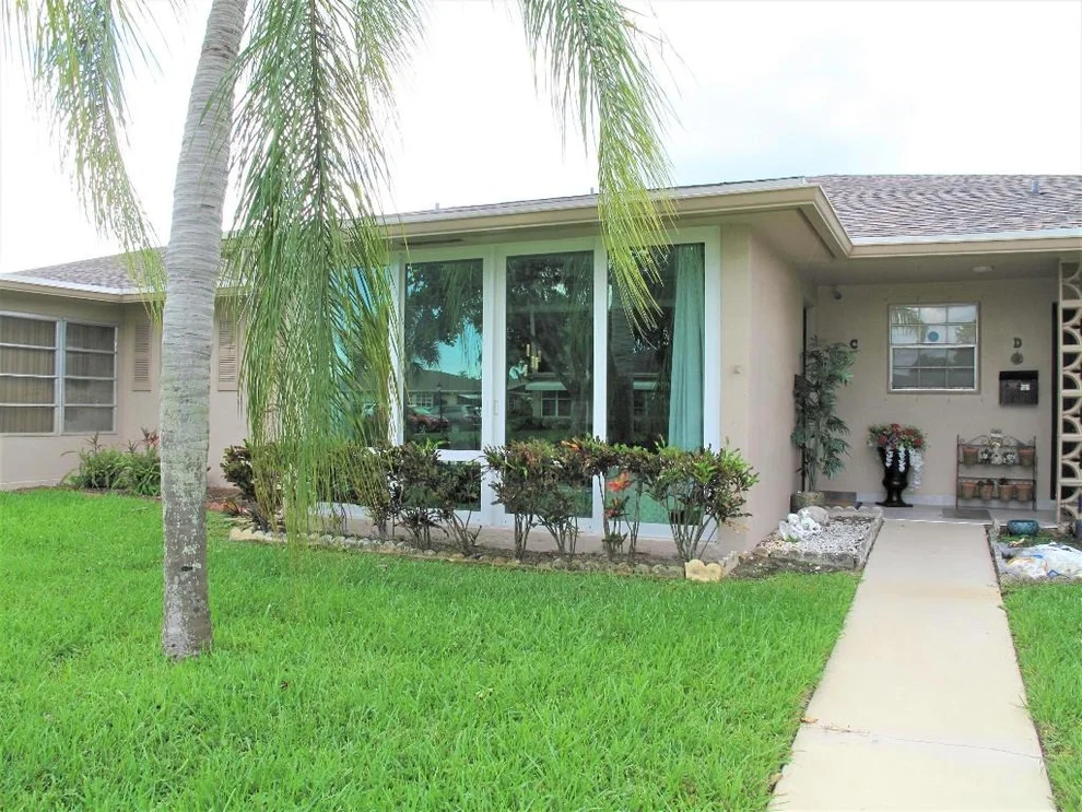 Unit for sale at 1320 High Point Place S, Delray Beach, FL 33445