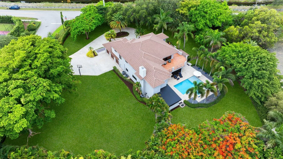 Unit for sale at 17953 Boniello Road, Boca Raton, FL 33496