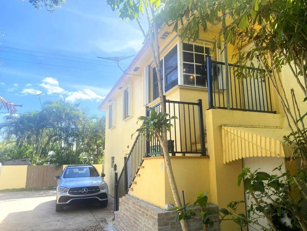 Unit for sale at 1120 S Federal Highway, Lake Worth Beach, FL 33460