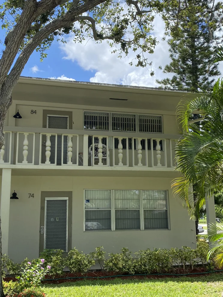 Unit for sale at 84 Tilford D, Deerfield Beach, FL 33442
