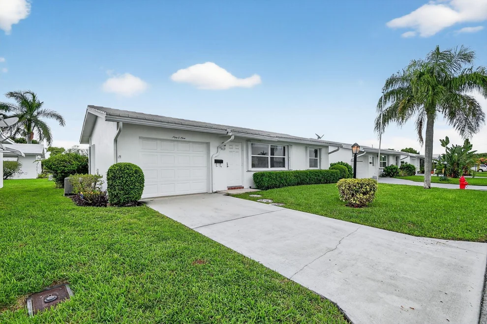 Unit for sale at 909 SW 5th Court, Boynton Beach, FL 33426