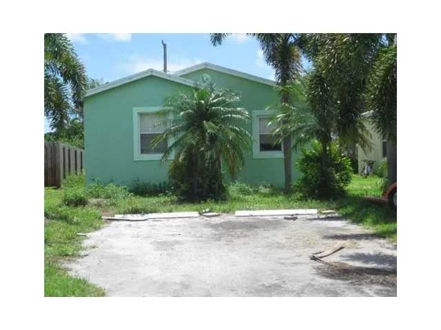 Unit for sale at 4194 Urquhart Street, Lake Worth, FL 33461