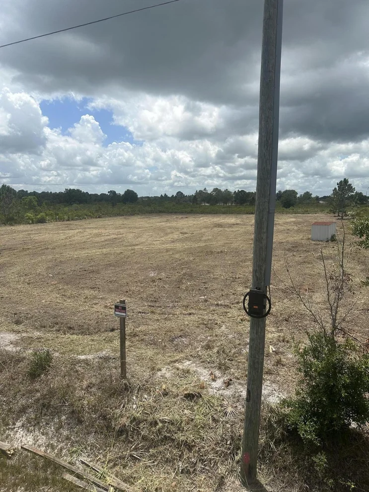 Unit for sale at 17980 NW 252nd Street, Okeechobee, FL 34972