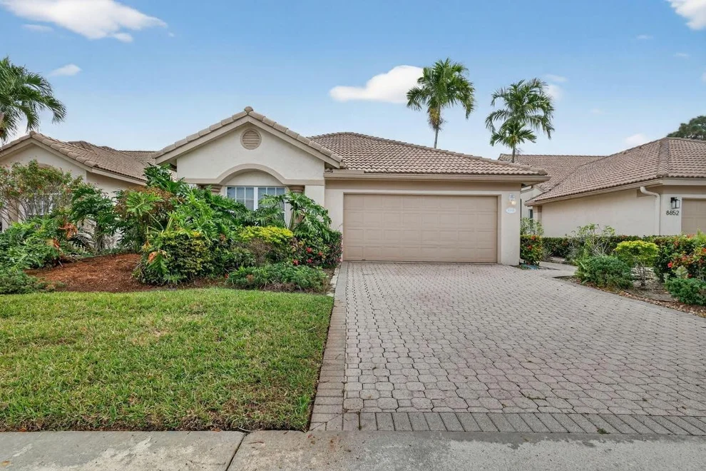 Unit for sale at 8848 Shoal Creek Old Lane, Boynton Beach, FL 33472