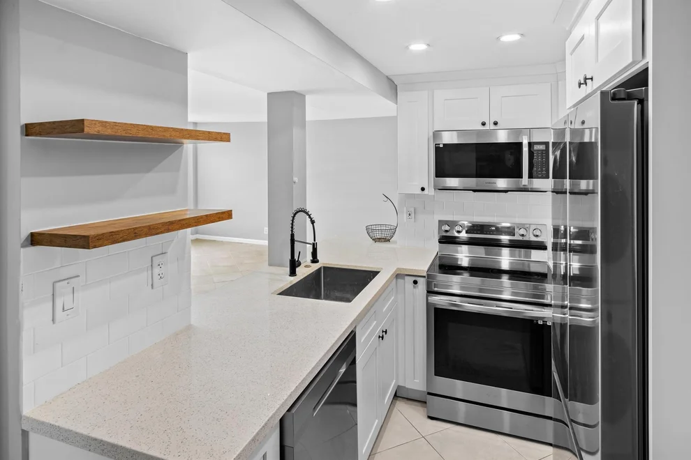 Unit for sale at 1600 SE 15th Street, Fort Lauderdale, FL 33316
