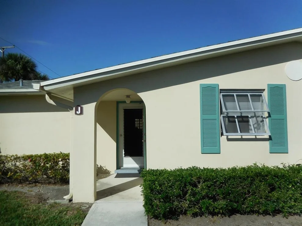 Unit for sale at 2965 Ashley Drive W, West Palm Beach, FL 33415