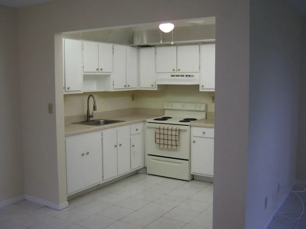 Unit for sale at 9920 NW 68th Place, Tamarac, FL 33321