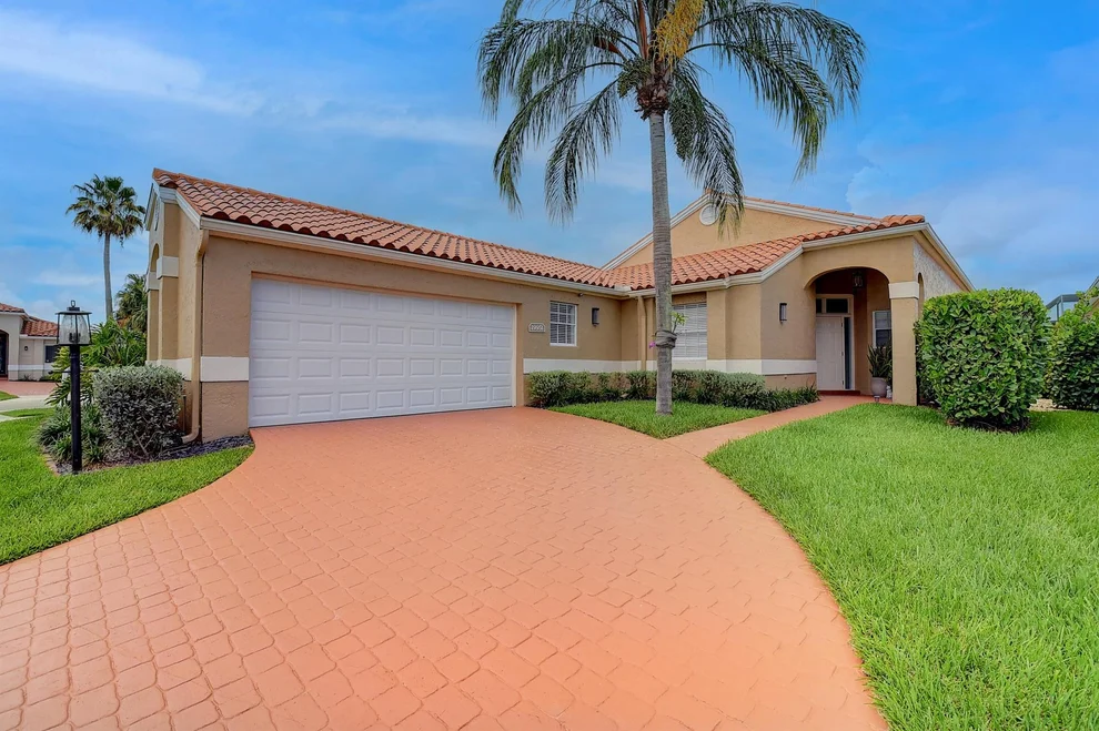 Unit for sale at 19951 Milan Terrace, Boca Raton, FL 33434