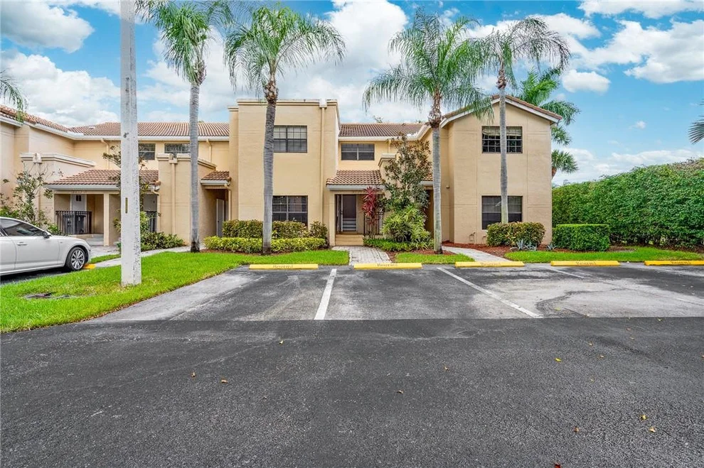 Unit for sale at 6658 Montego Bay Boulevard, Boca Raton, FL 33433