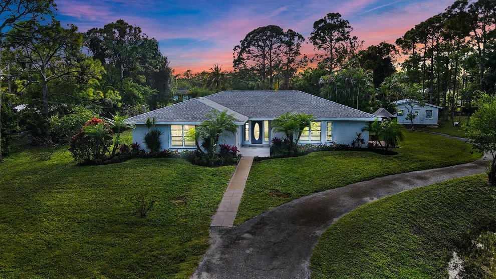 Unit for sale at 11066 Orange Boulevard, The Acreage, FL 33412