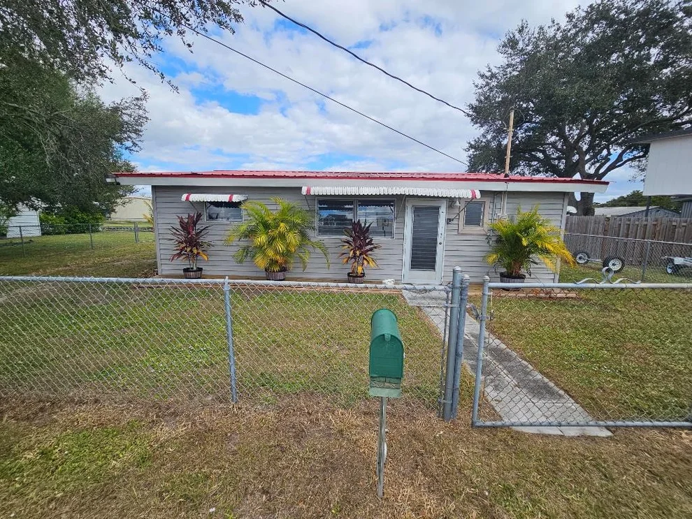 Unit for sale at 1047 5 Street, Okeechobee, FL 34974