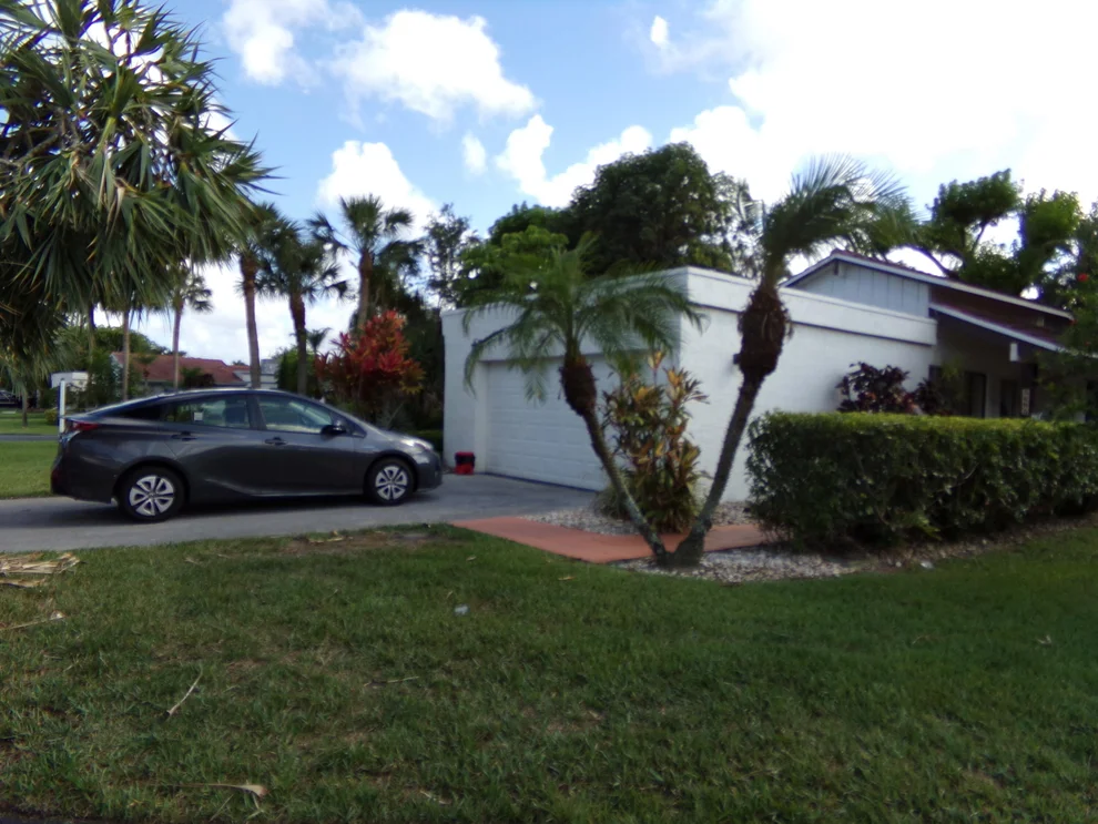 Unit for sale at 5605 Ainsley Court, Boynton Beach, FL 33437