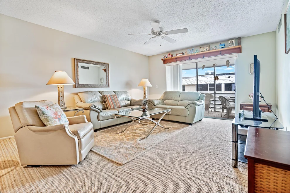Unit for sale at 12019 W Greenway Drive, Royal Palm Beach, FL 33411