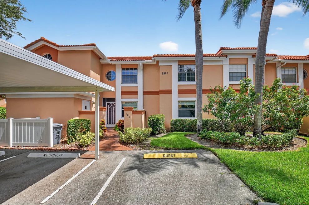 Unit for sale at 9877 Seacrest Circle, Boynton Beach, FL 33437