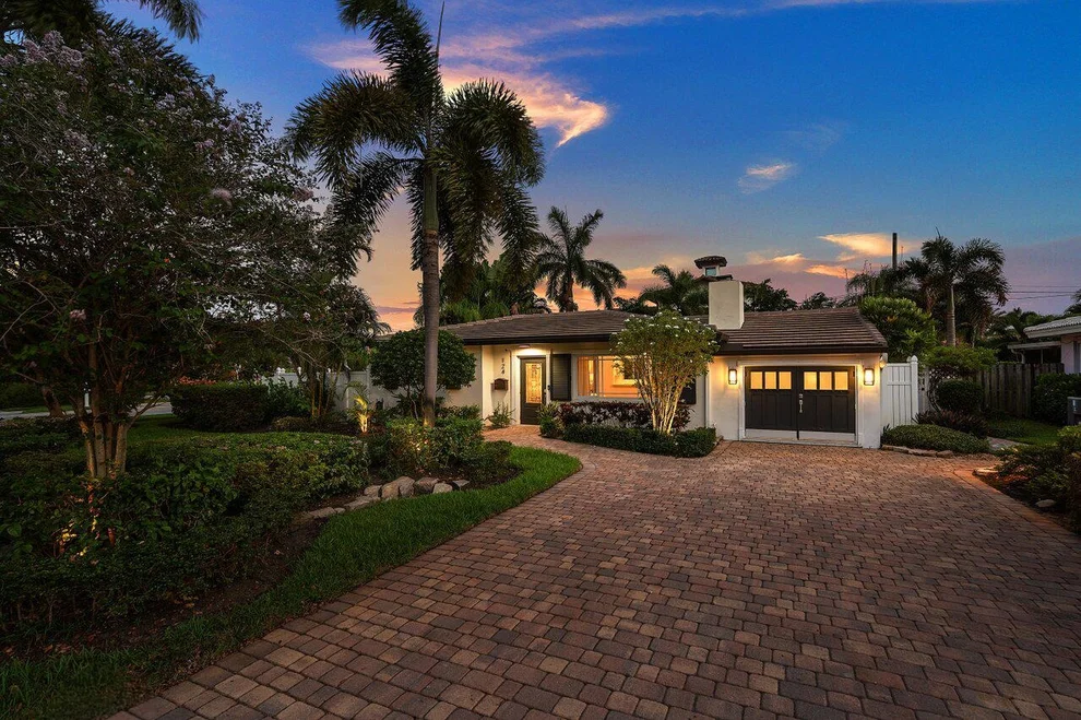 Unit for sale at 124 Bonnie Briar Lane, Delray Beach, FL 33444