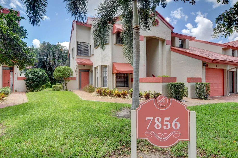 Unit for sale at 7856 Lexington Club Boulevard, Delray Beach, FL 33446