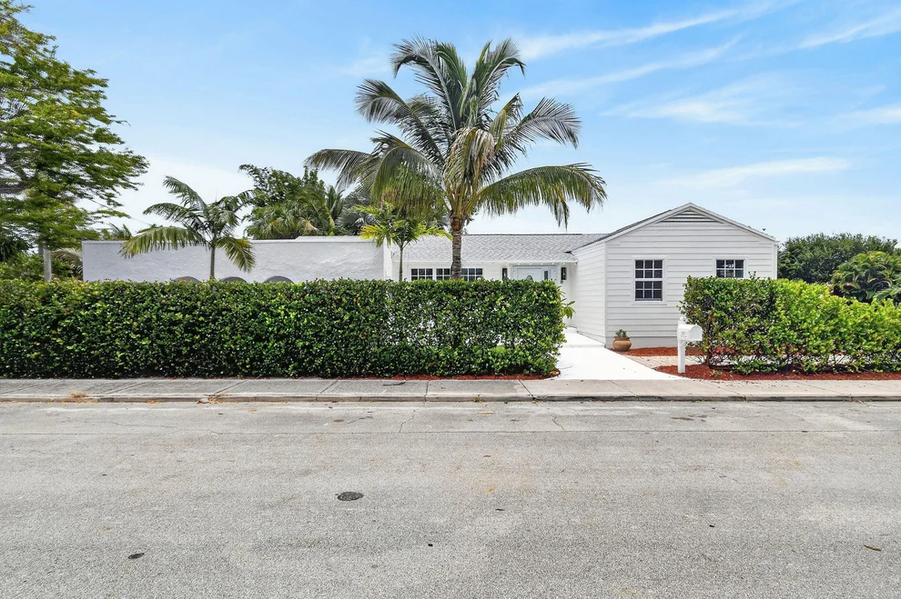Unit for sale at 1201 N Ocean Breeze, Lake Worth Beach, FL 33460