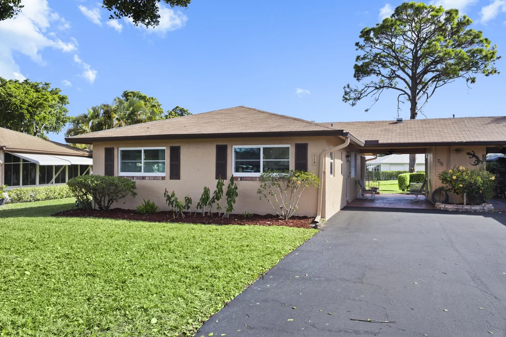 Unit for sale at 715 Whippoorwill Lane, Delray Beach, FL 33445