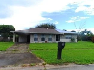 Unit for sale at 864 SE Solaz Avenue, Port St Lucie, FL 34983