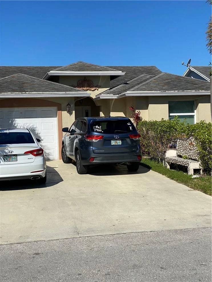 Unit for sale at 101 Venessa Street, Palm Springs, FL 33461