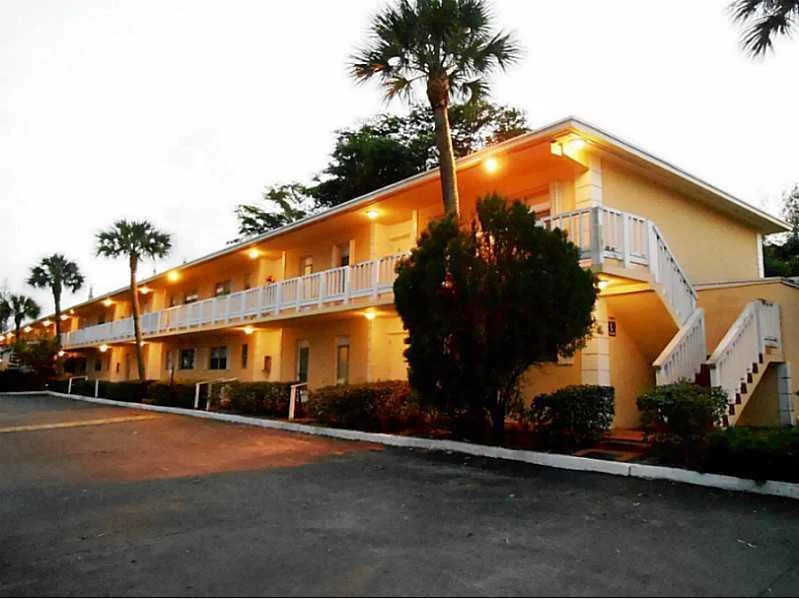 Unit for sale at 610 SE 2nd Avenue, Deerfield Beach, FL 33441