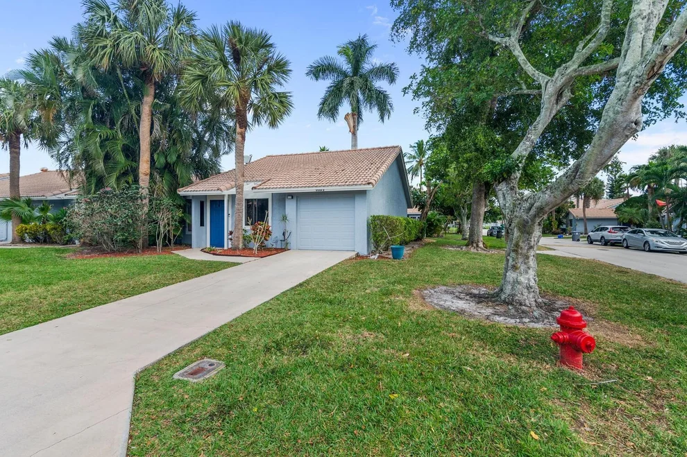 Unit for sale at 9946 62nd Terrace S, Boynton Beach, FL 33437