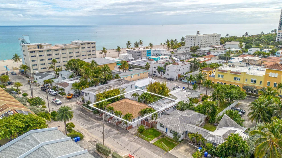 Unit for sale at 334 Oregon Street, Hollywood, FL 33019