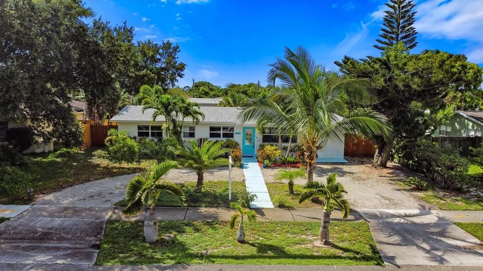 Unit for sale at 814 W Kalmia Drive, Lake Park, FL 33403