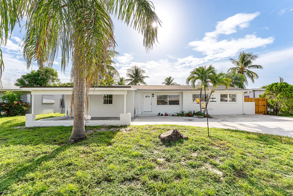 Unit for sale at 1438 Cindy Drive, Lake Worth Beach, FL 33461