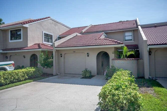 Unit for sale at 706 Windermere Way, Palm Beach Gardens, FL 33418
