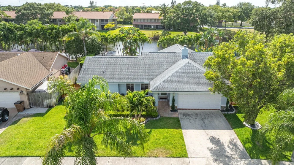 Unit for sale at 747 NW 42 Way, Deerfield Beach, FL 33442