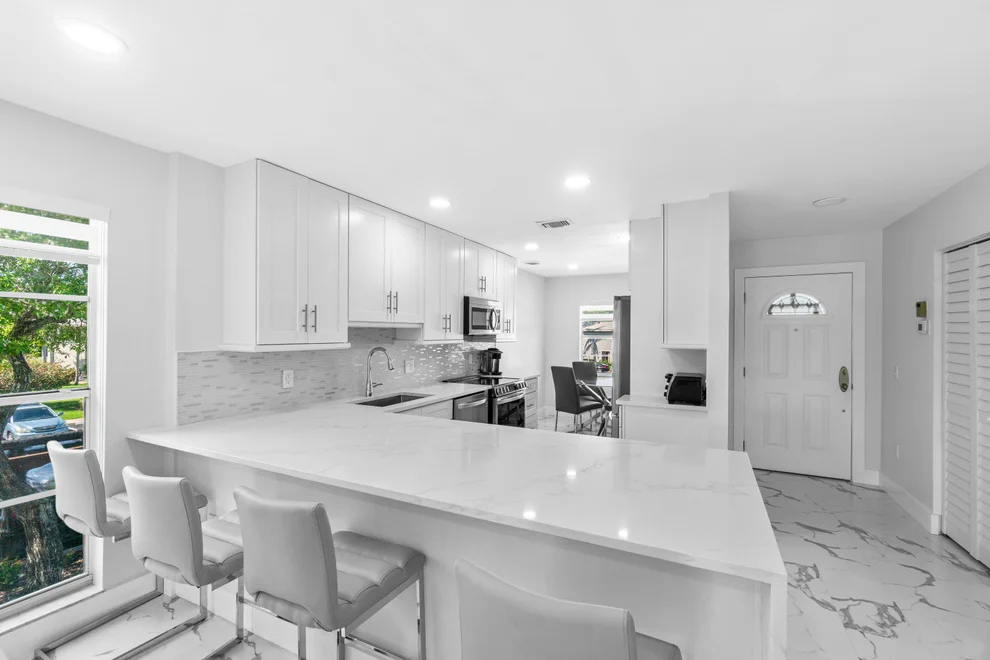 Unit for sale at 6 Stratford Drive E, Boynton Beach, FL 33436