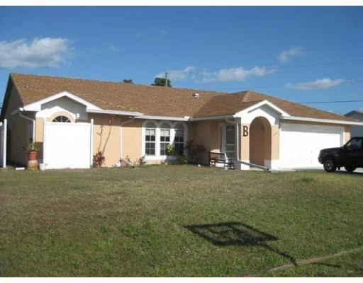 Unit for sale at 1901 SE Dock Street, Port St Lucie, FL 34952