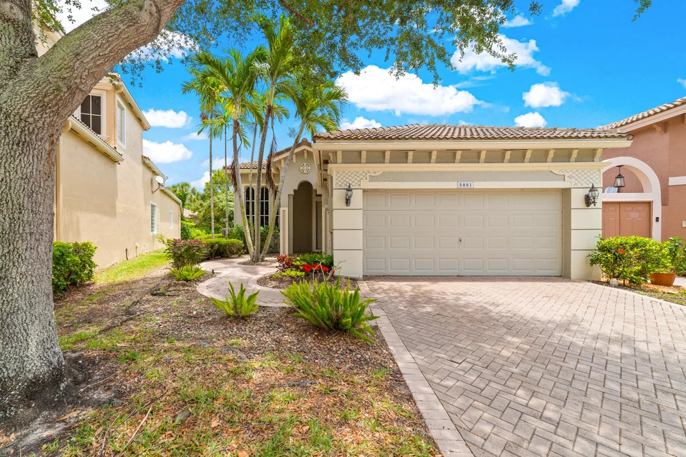 Unit for sale at 5881 NW 124th Way, Coral Springs, FL 33067