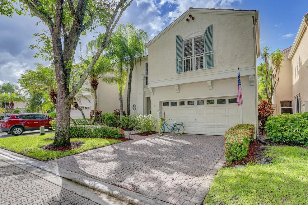 Unit for sale at 8 Via Sorrento, Palm Beach Gardens, FL 33418