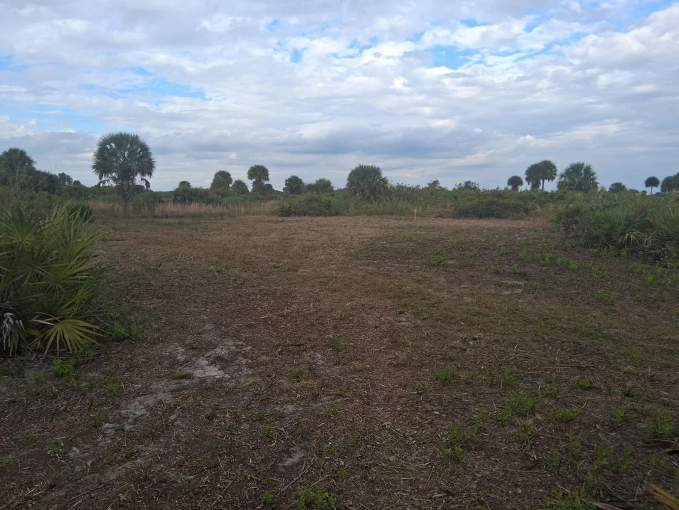 Unit for sale at 21583 NW 274th Street, Okeechobee, FL 34972