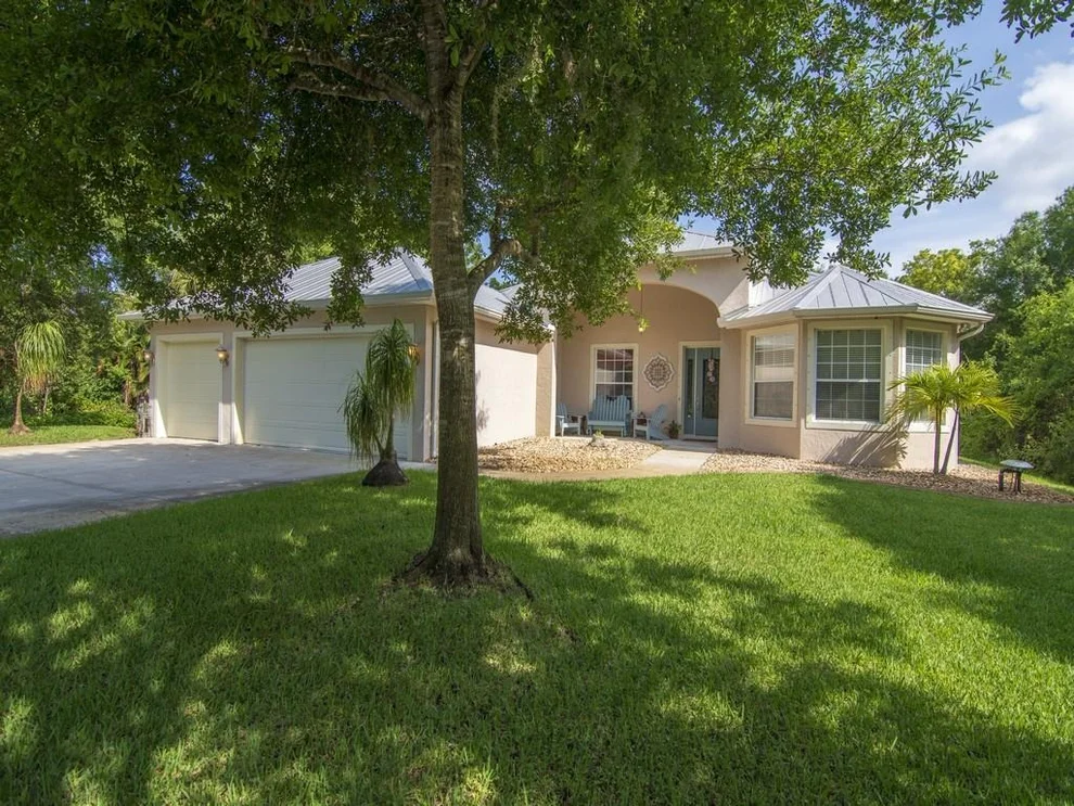 Unit for sale at 1050 27th Avenue, Vero Beach, FL 32960